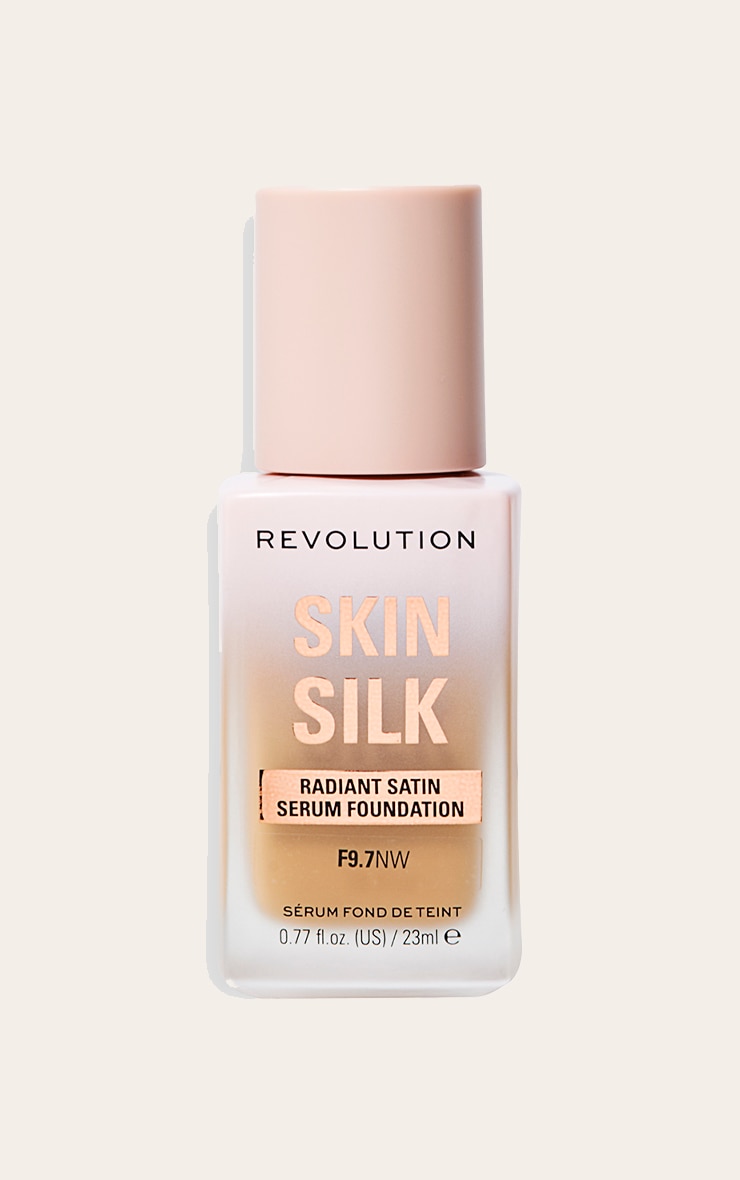 Revolution Skin Silk Serum Foundation F9.7NW image 1
