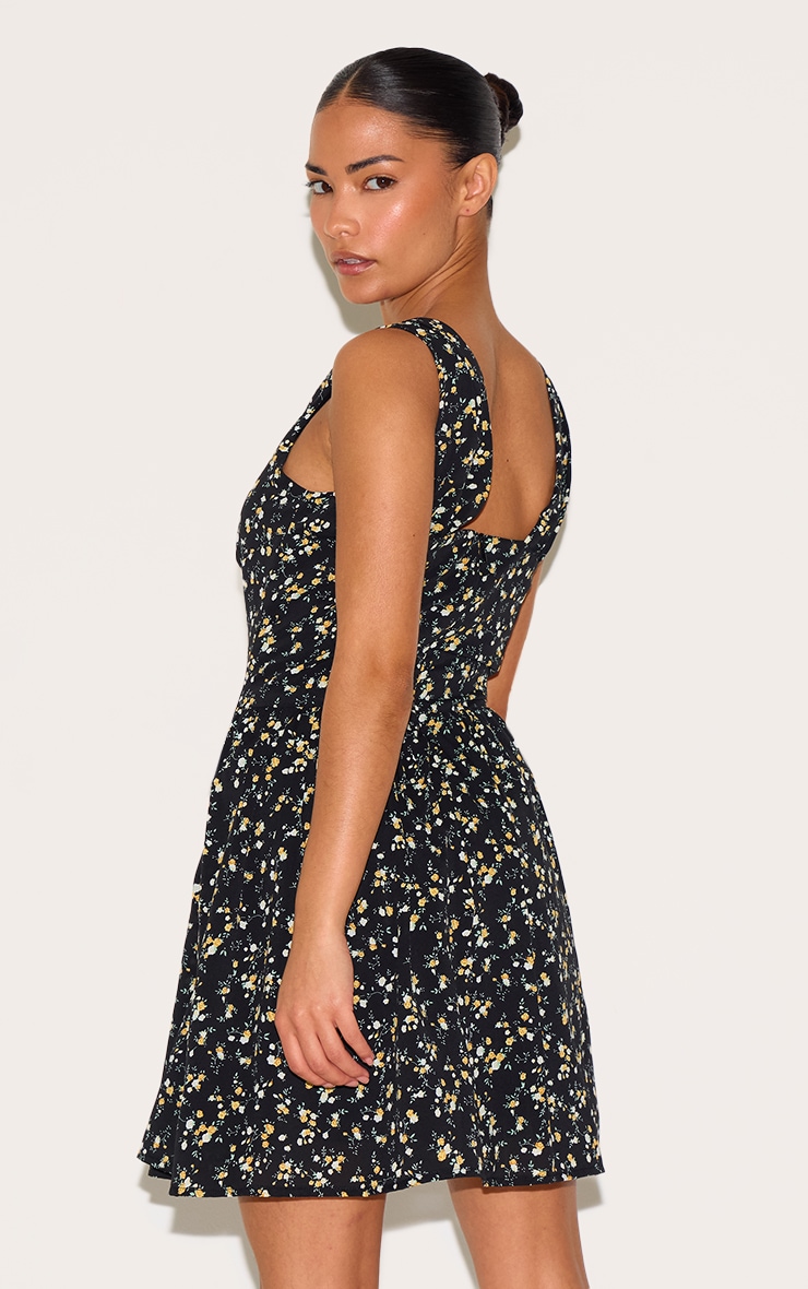 Petite Black Floral Detail Mini Shift Dress image 2