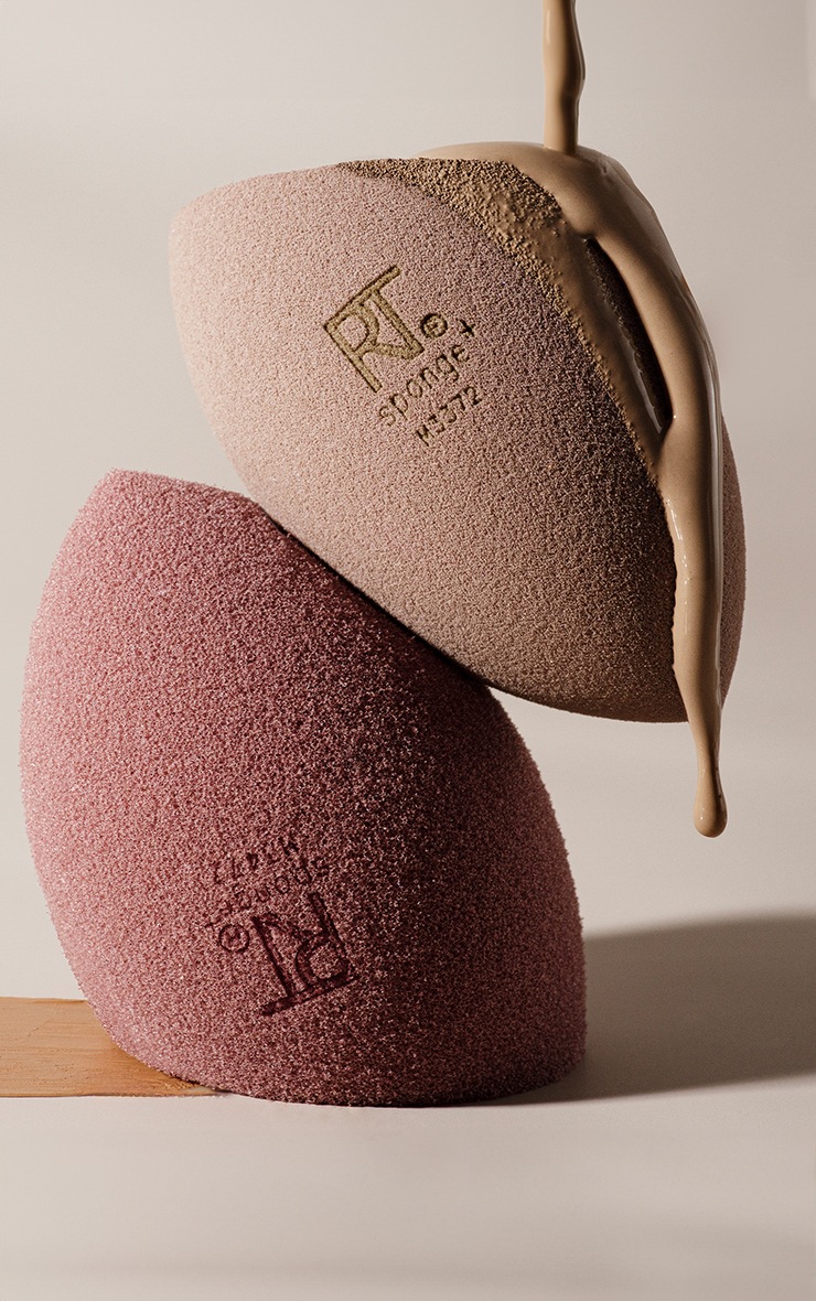 Real Techniques New Nudes Real Reveal Sponge Duo image 5