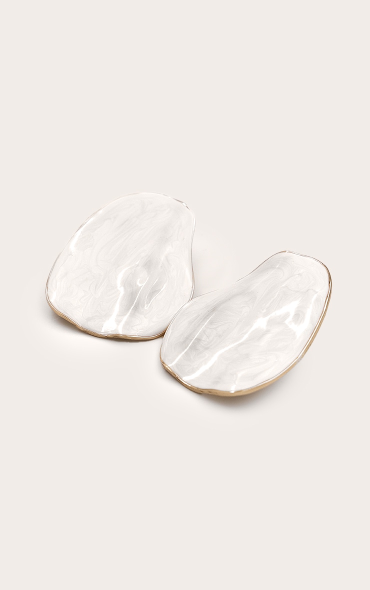 Boucles d'oreilles XXL oversize abstraites crème effet vagues image 2