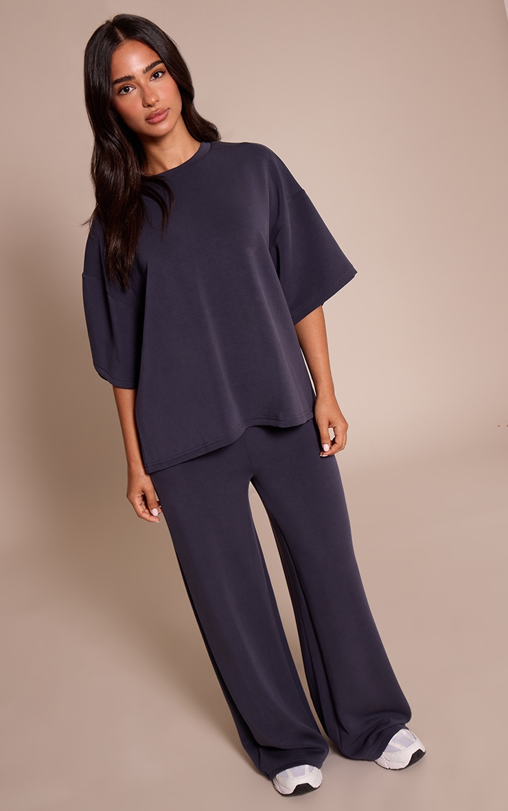 Petite Top oversize modal bleu marine à manches courtes image 3