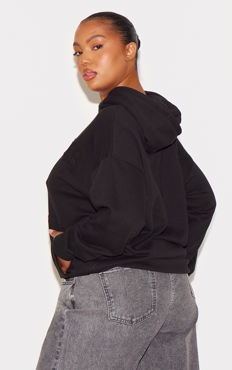 PRETTYLITTLETHING Plus Black Applique Hoodie image 2