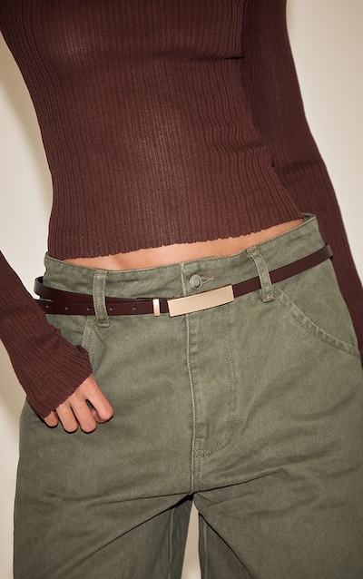 Ceinture fine en PU chocolat à boucle allongée dorée