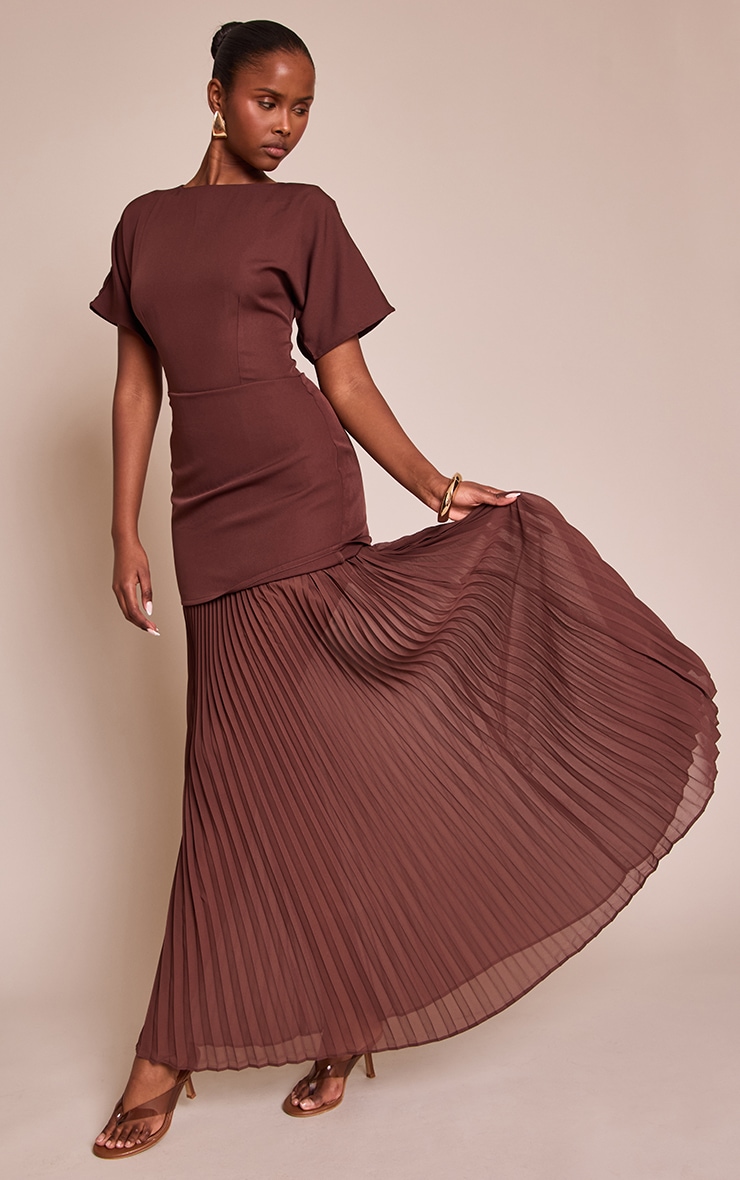 Chocolate Satin Back Tie Pleated Hem Maxi Dress image 3