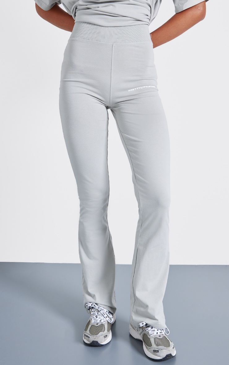 PRETTYLITTLETHING Pale Grey Printed Flared Trousers image 2