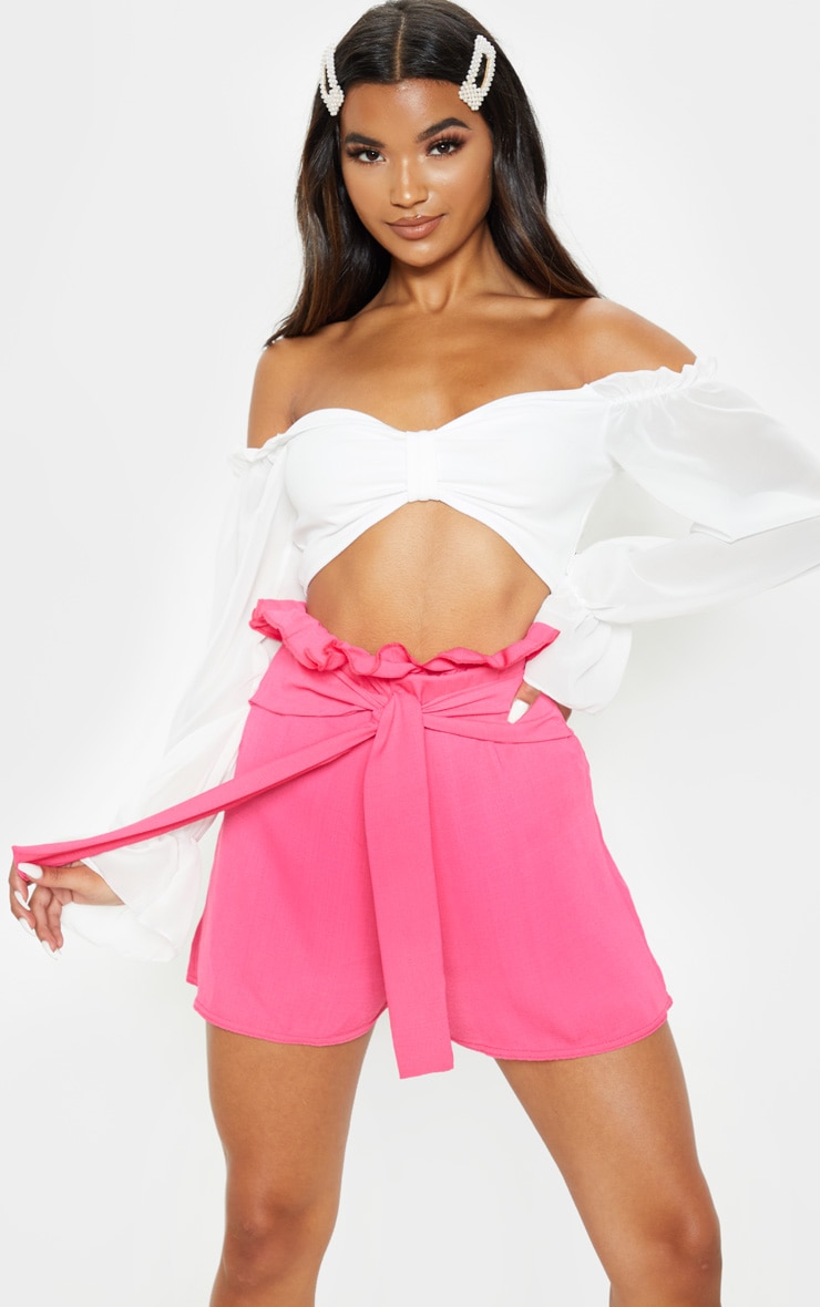 Short tissé rose vif à lien