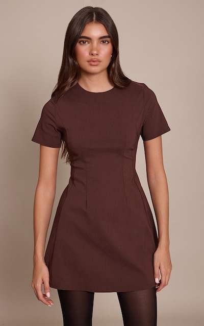 Robe droite chocolat à mancherons