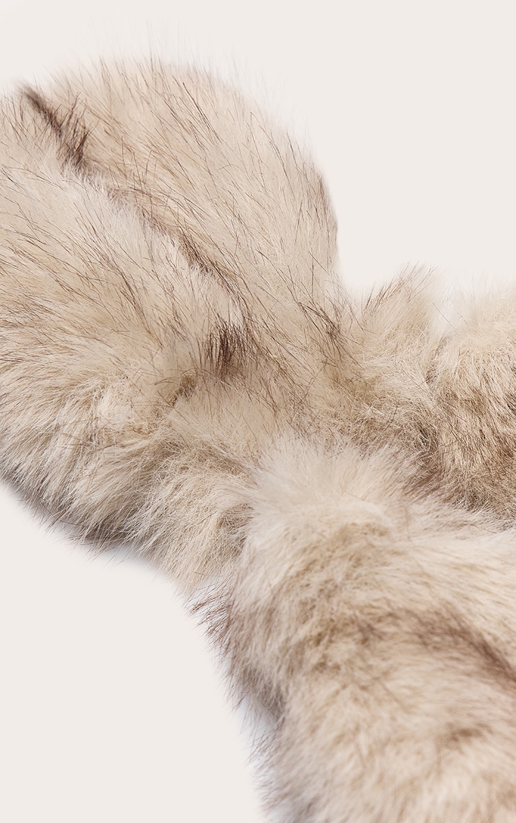 Mink Faux Fur Zipped Shoulder Bag image 4