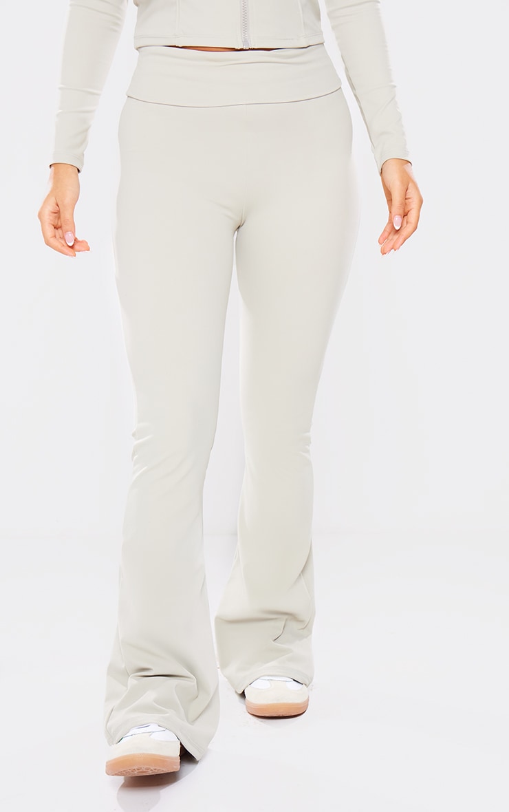 Petite Pantalon en Sculpt kaki clair à contours et taille repliée image 1