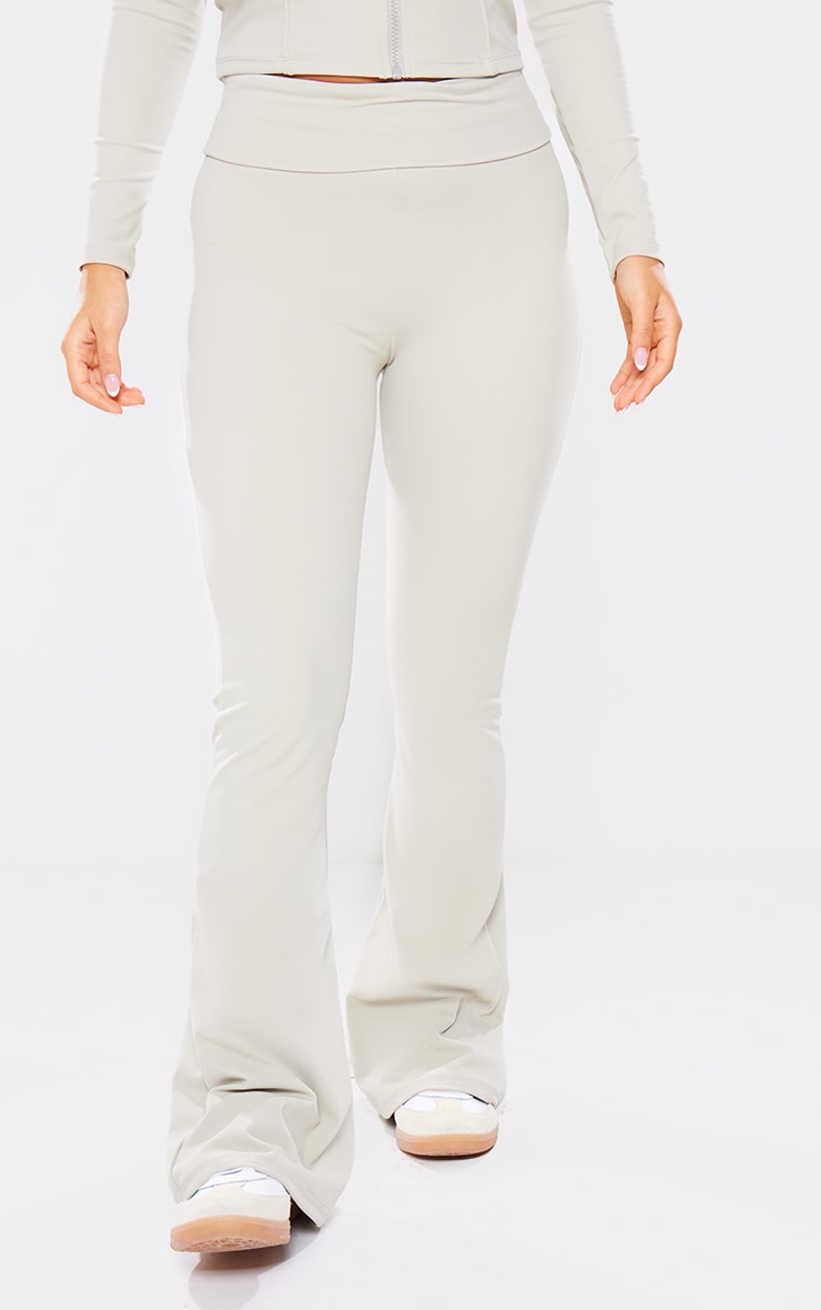 Petite Pantalon en Sculpt kaki clair à contours et taille repliée image 2