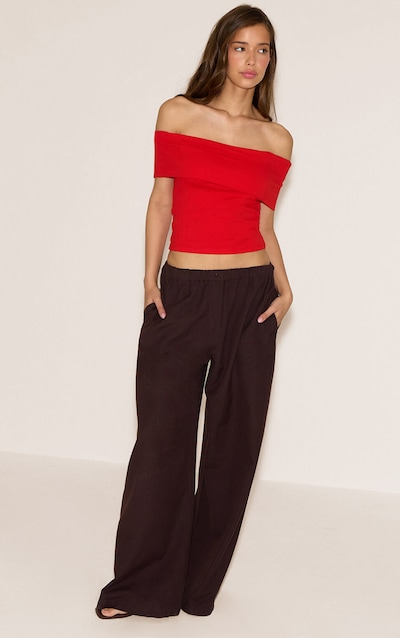 Top en coton doux rouge tomate à col bardot