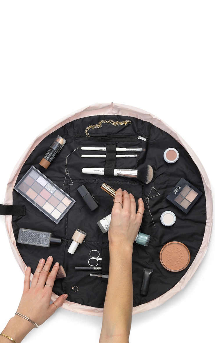 The Flat Lay Co Blush Pink Makeup Bag image 4