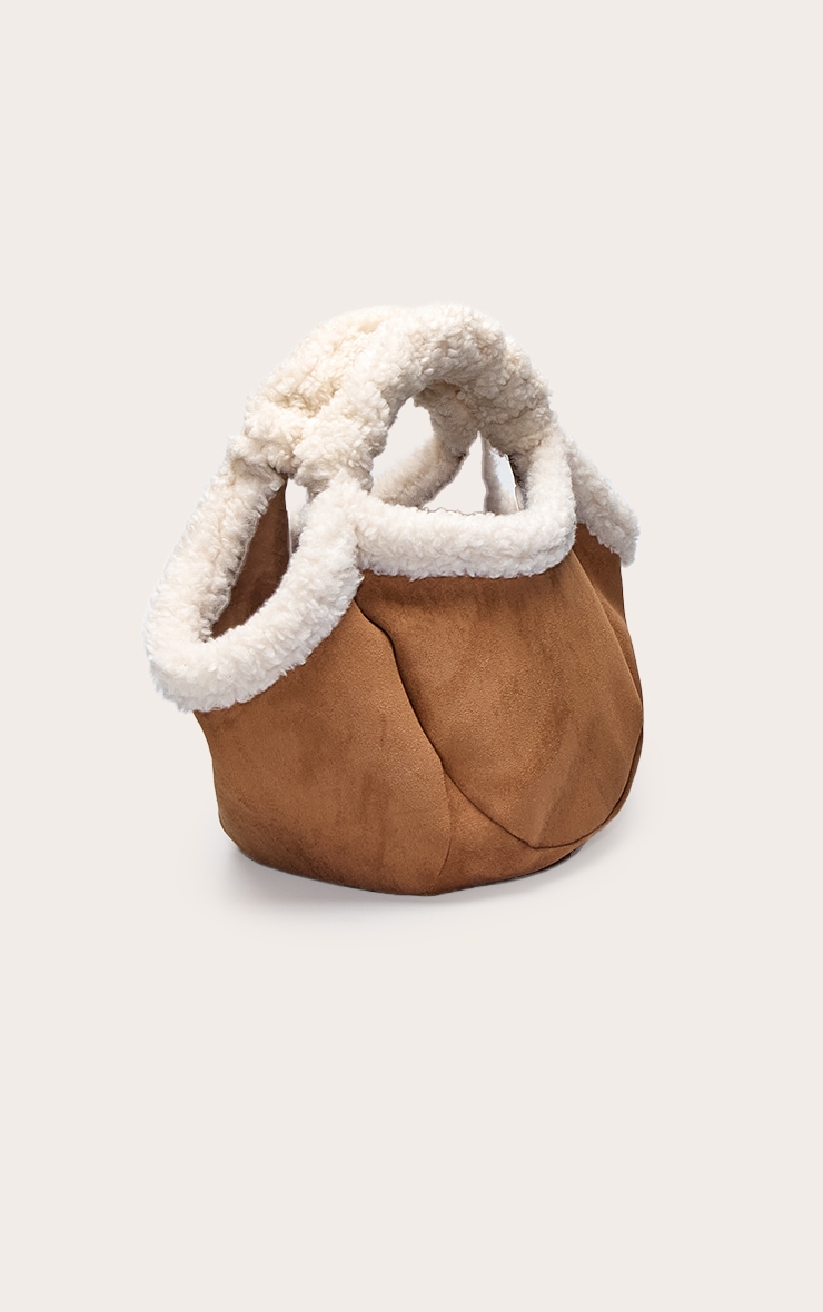 Tote bag en suédine chataîgne à doublure en fausse fourrure image 3