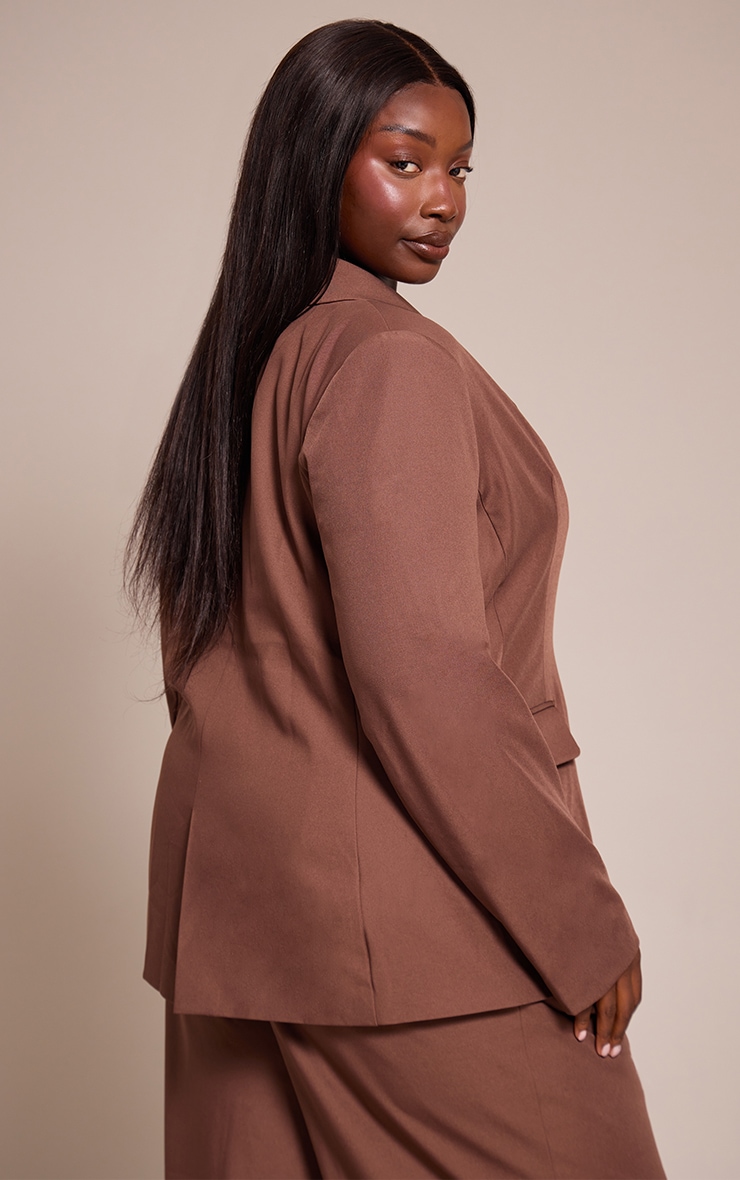 Plus Chocolate Tailored Gold Metalware Detail Blazer image 2