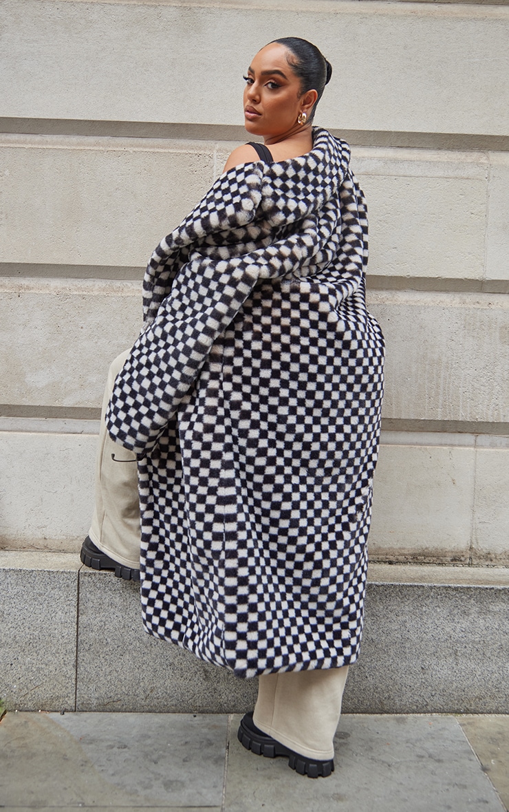 Plus Cream Checked Faux Fur Midi Coat | Plus Size