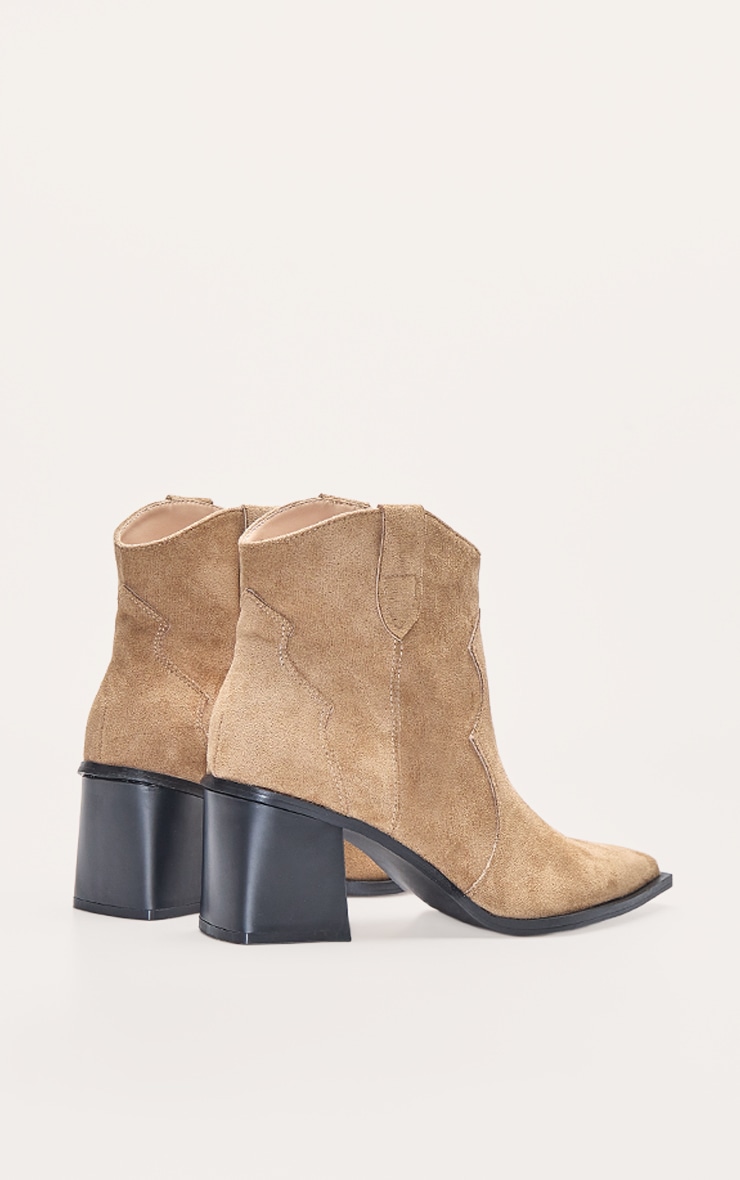 Bottines pointues en suédine taupe à petit talon carré image 4