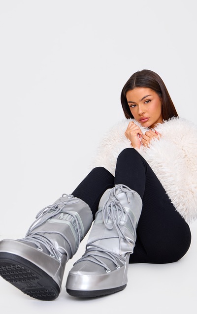 Silver Moon Boot Icon Glance