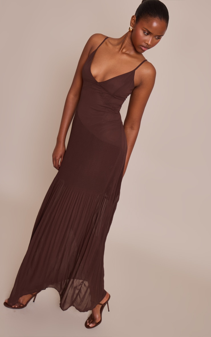 Chocolate Woven Pleated Hem Detail Spaghetti Maxi Dress image 3