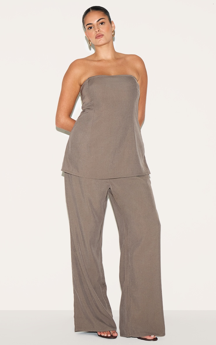 Plus Taupe Woven Tailored Longline Bandeau Flared Jumpsuit image 3