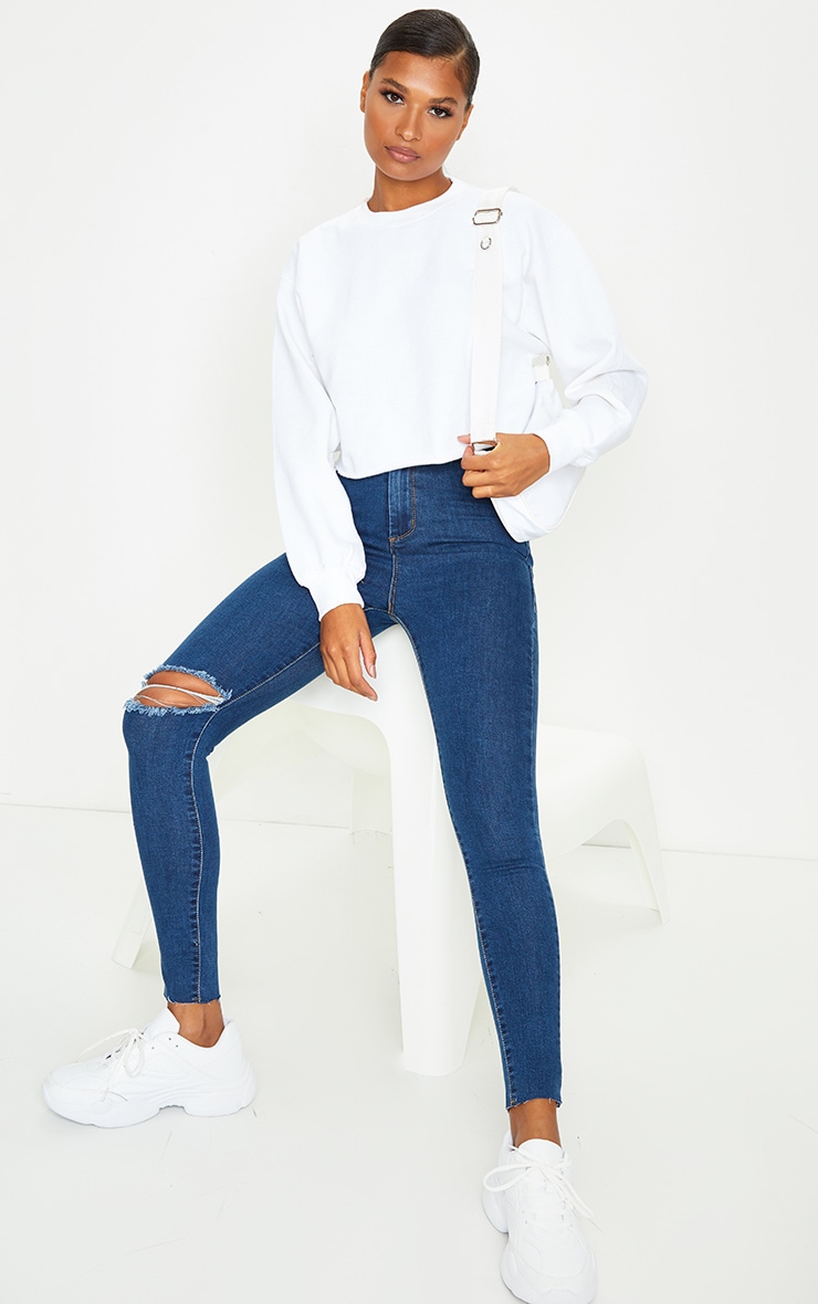 PRETTYLITTLETHING - Jean skinny disco moyennement délavé à ourlet élimé et déchirure