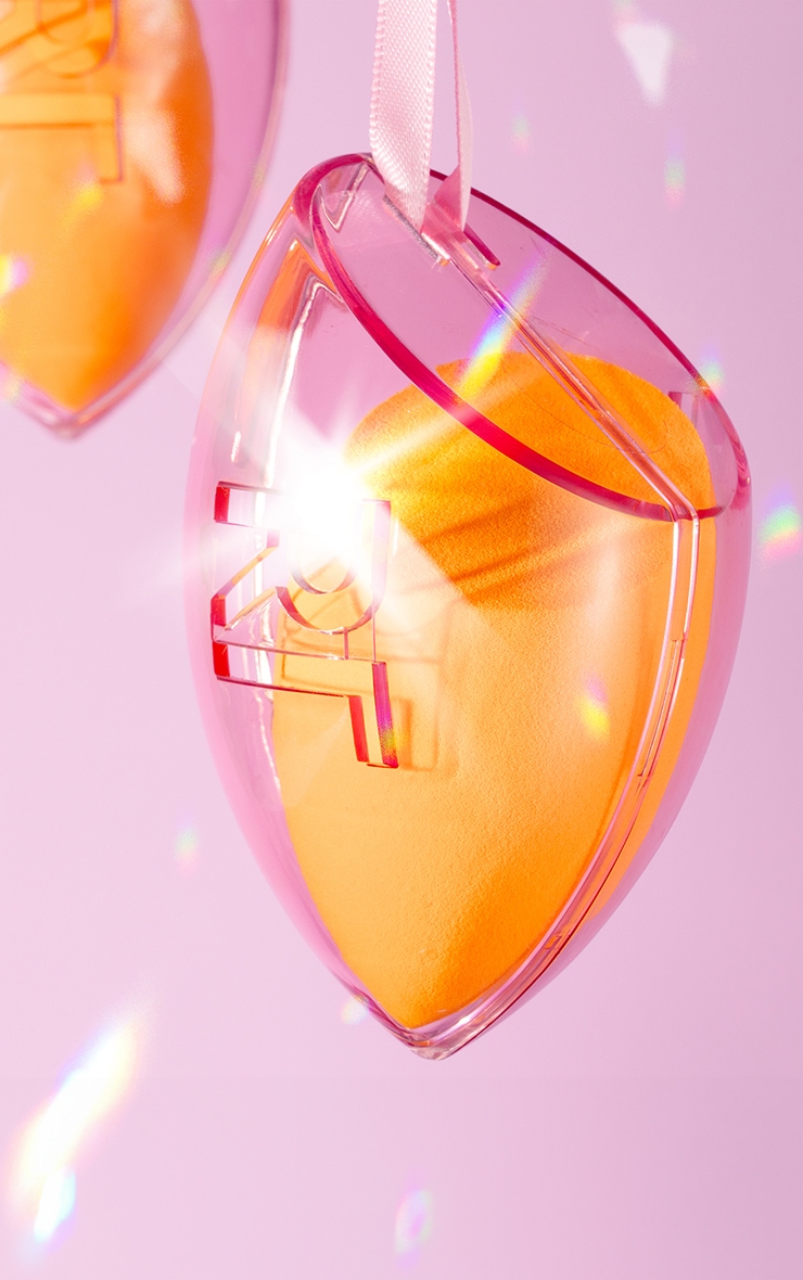 Real Techniques Miracle Complexion Sponge Ornament image 4