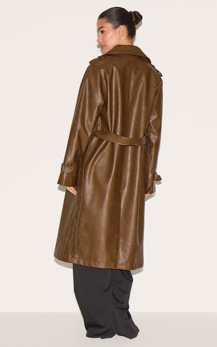 Trench mi-long en PU chocolat image 2