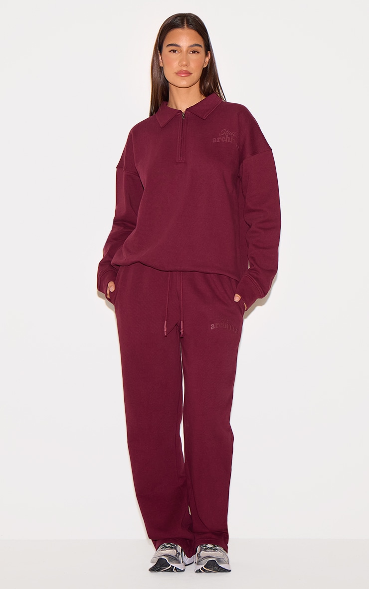 PRETTYLITTLETHING Burgundy Premium Studio Archives Collared Sweatshirt image 3