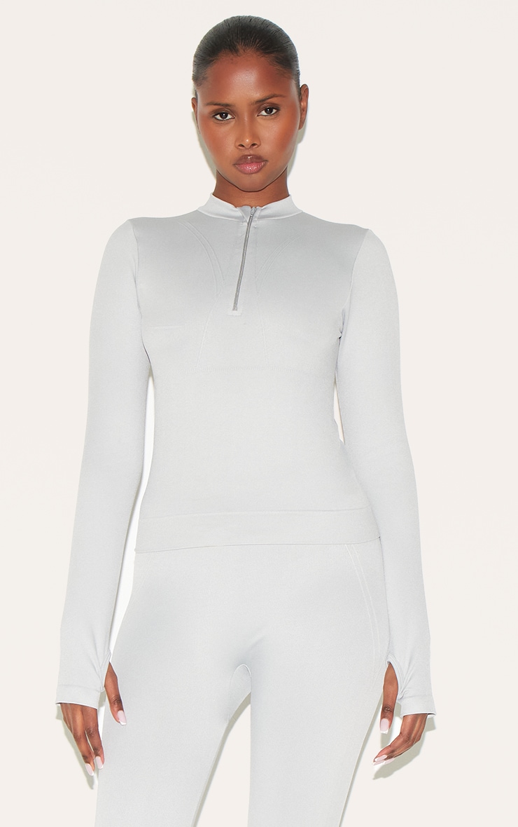 Veste ajustée gris clair sans coutures à quart de zip image 1