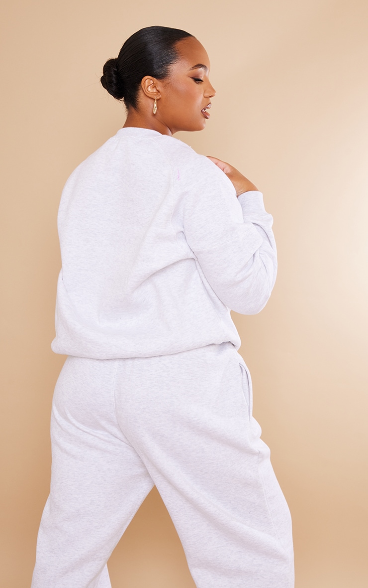 Womens oversized graphic sweatshirt cheap