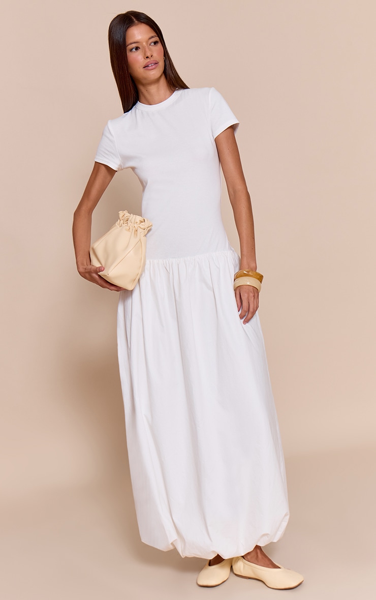 Robe T-shirt longue blanche à taille tombante et ourlet bouffant image 3