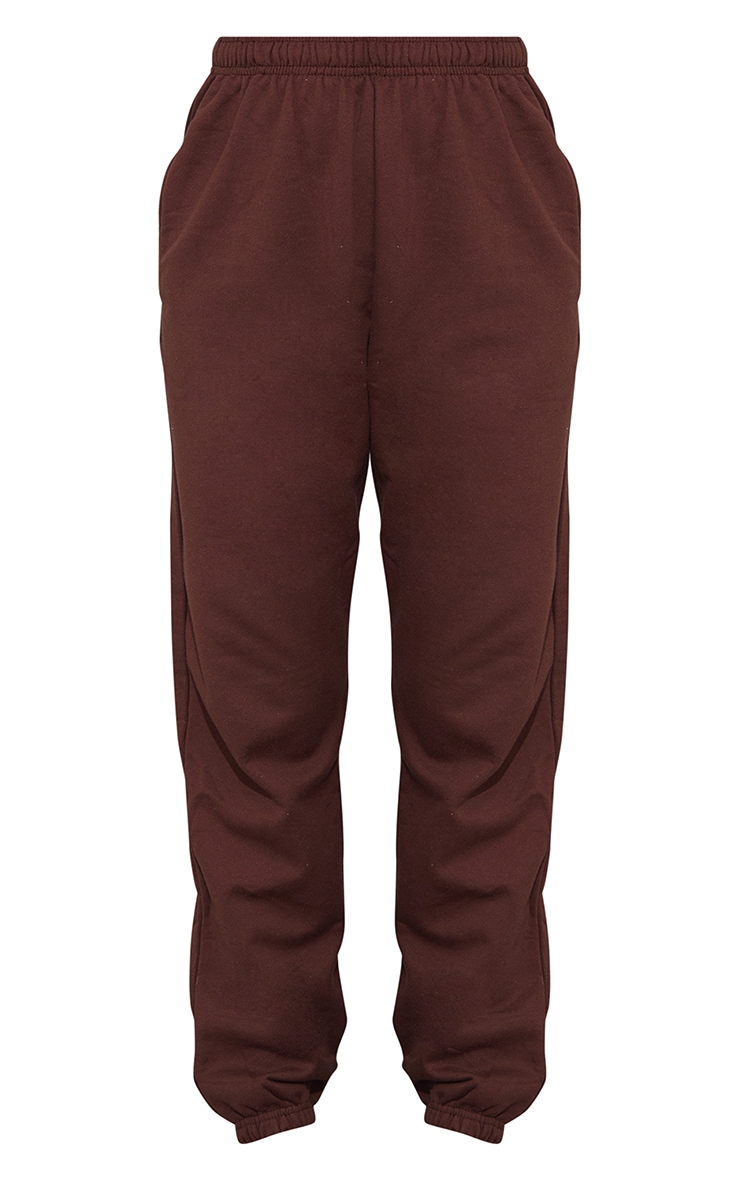 ensemble jogging marron