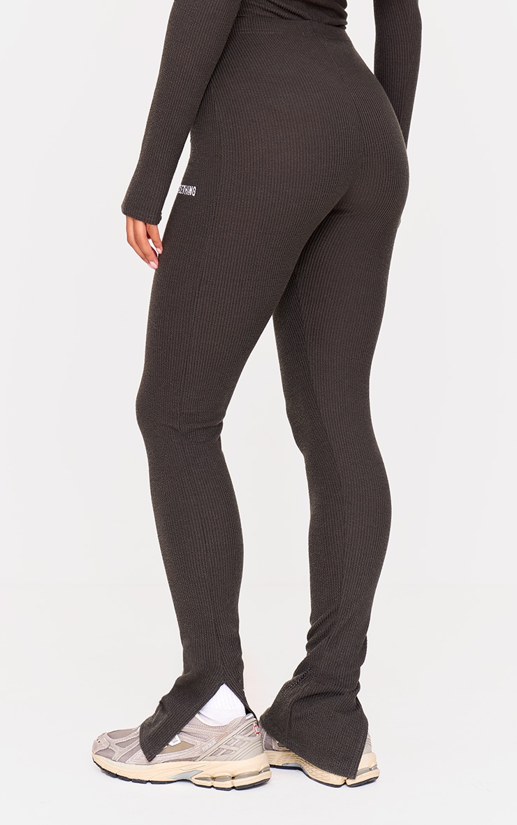 PRETTYLITTLETHING Dark Brown Crinkle Split Hem Rib Leggings image 3