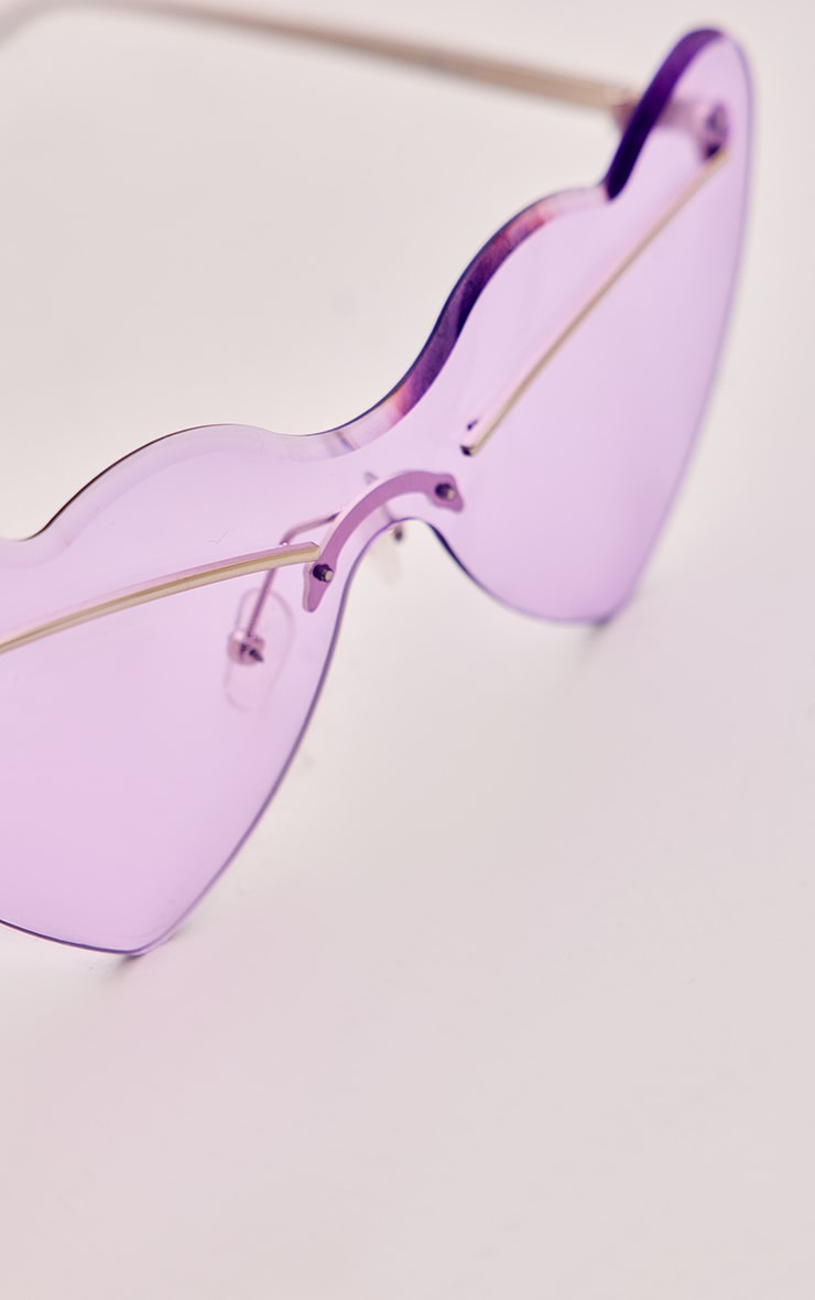 Lunettes de soleil coeurs ondulés violets image 3