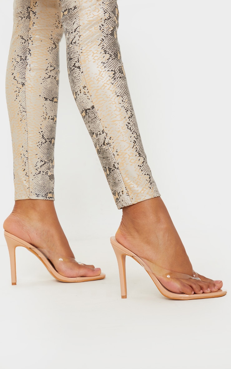 square toe thong heel