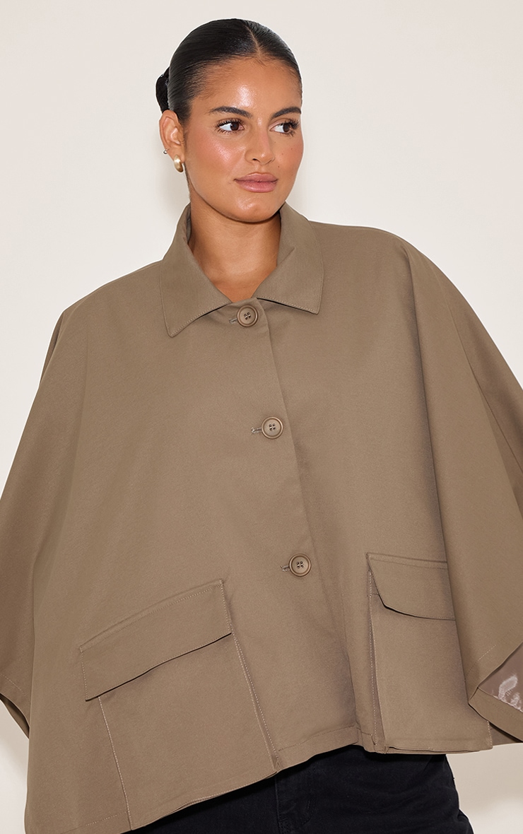 Plus Taupe Batwing Cropped Trench Style Jacket image 4