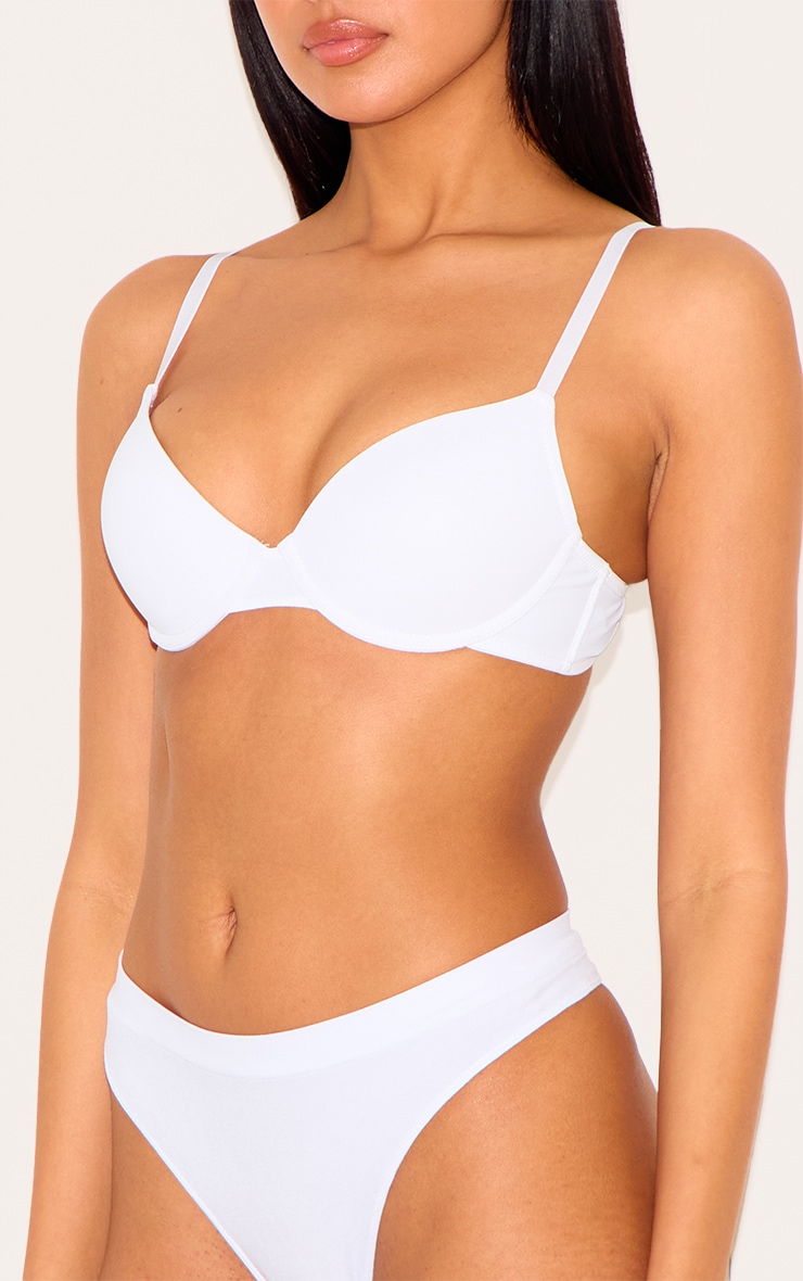 Soutien-gorge T-shirt blanc à armatures image 4