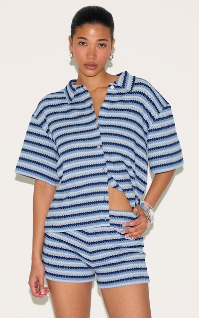 Chemise texturée bleue à rayures