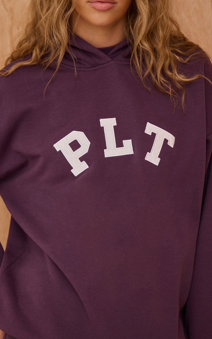 PRETTYLITTLETHING Hoodie oversize prune logo image 4