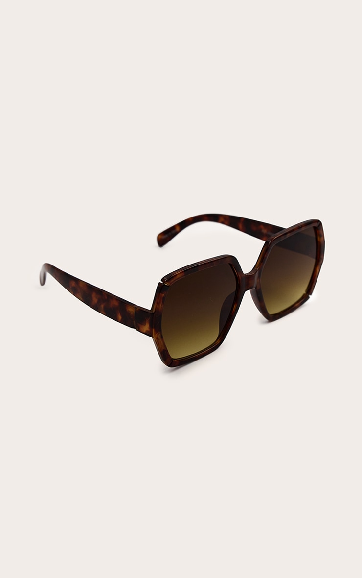 Tortoishell Oversized Angled Sunglasses image 3