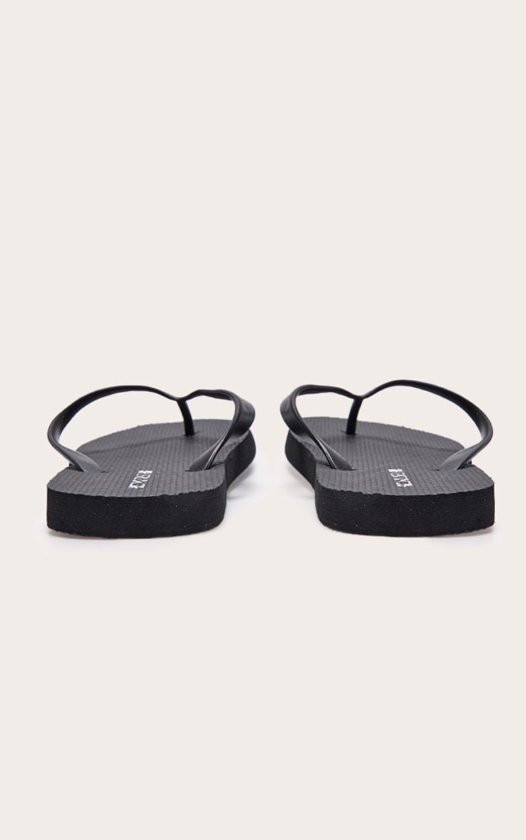 Black & White Flip Flops 2 Pack image 3