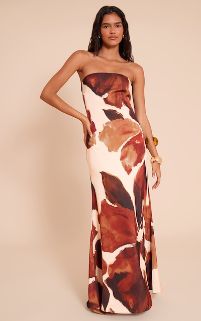 Robe bustier longue satinée marron fleurie
