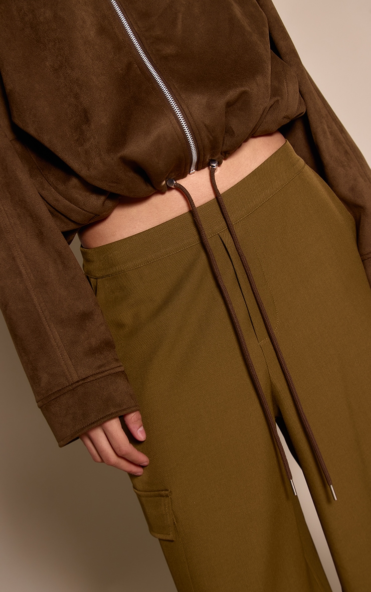 Veste légère en suédine kaki à zip et ourlet froncé image 4