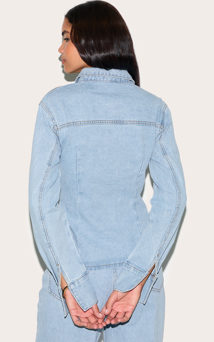 Tall Chemise cintrée en jean bleu clair délavé à manches longues image 2