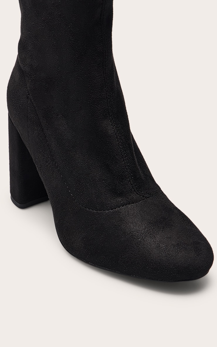 Bottines pointure large en suédine noire à bouts pointus et talons hauts image 5