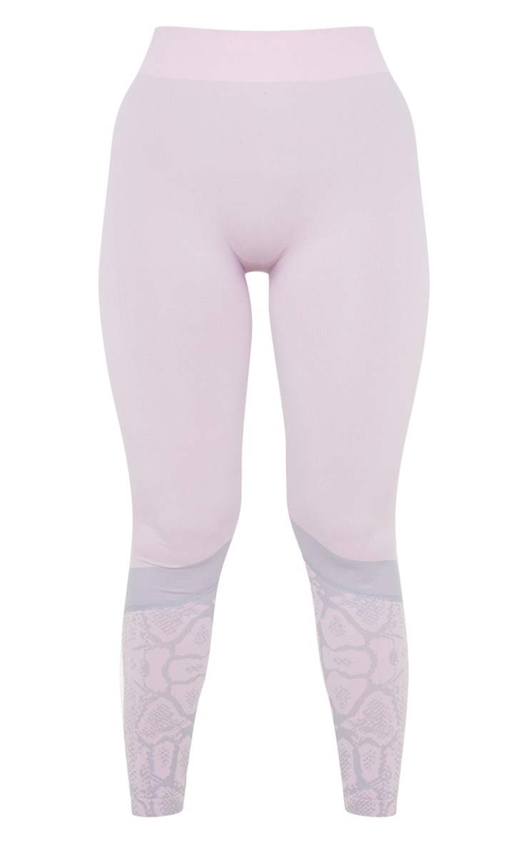 Legging de sport rose imprimé serpent sans coutures image 3