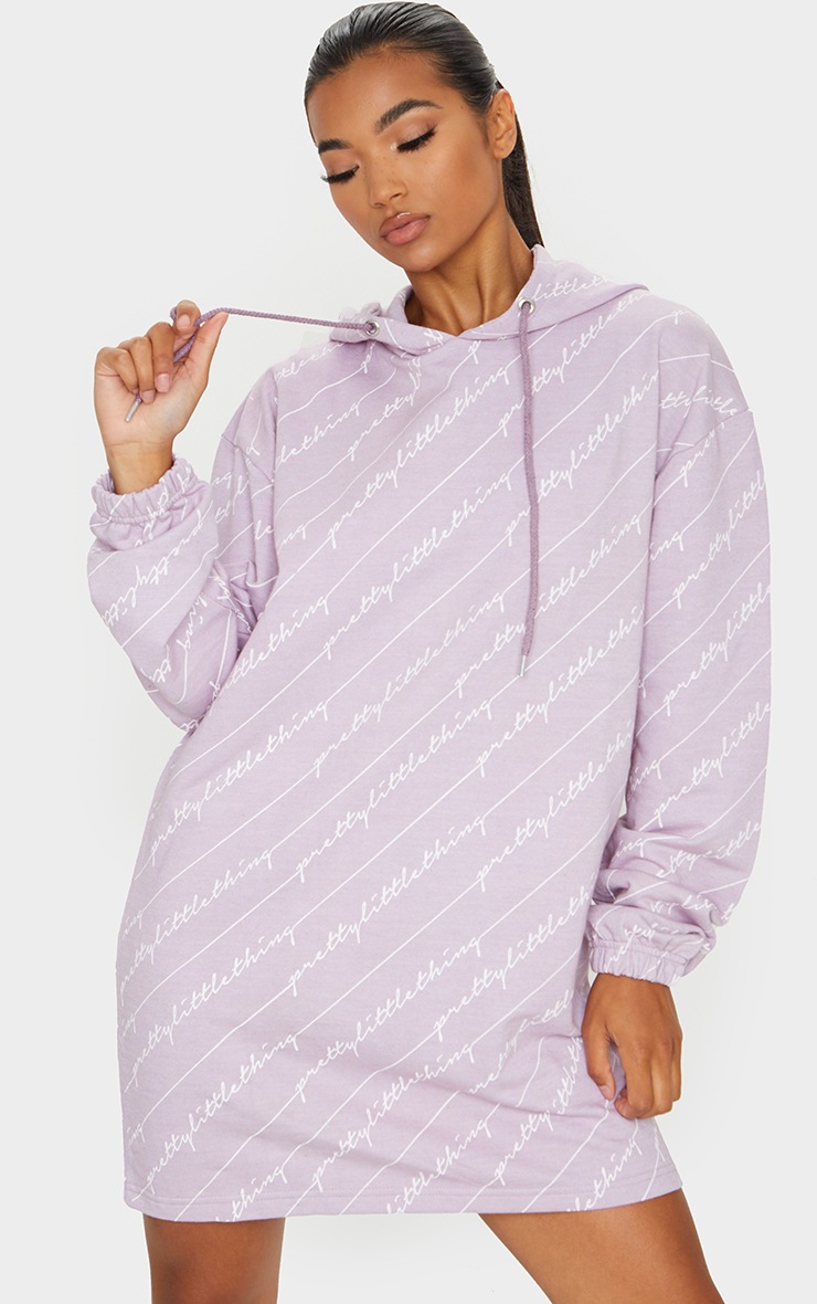 PRETTYLITTLETHING Lilac Slogan Hoodie Dress