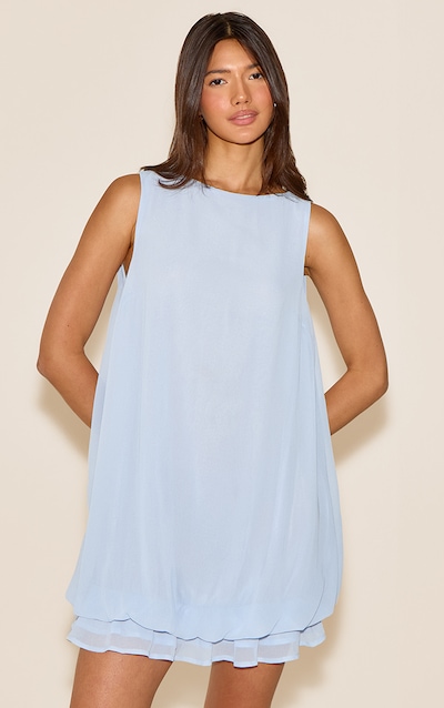 Robe droite en mousseline de soie belue à col bateau et ourlet volanté