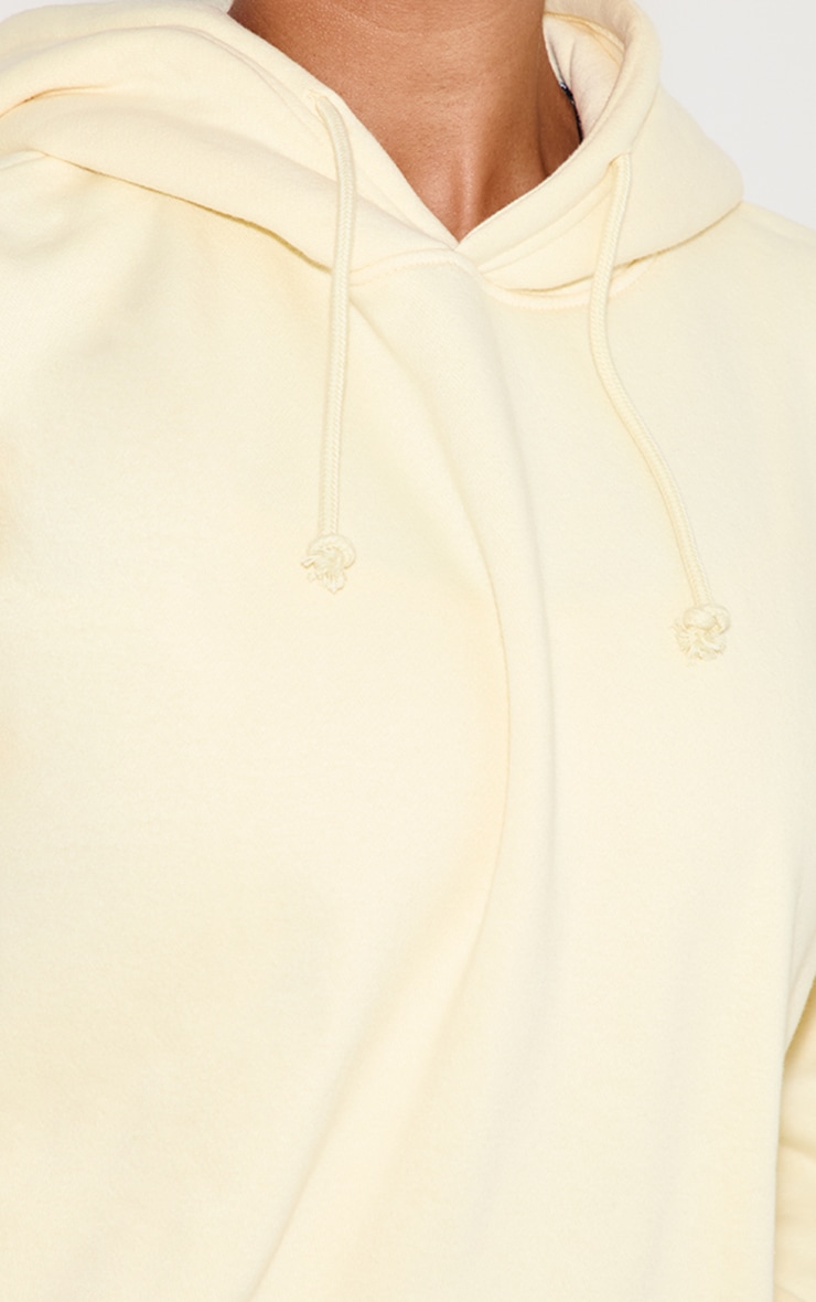 Shape PRETTYLITTLETHING Lemon Hoodie image 4