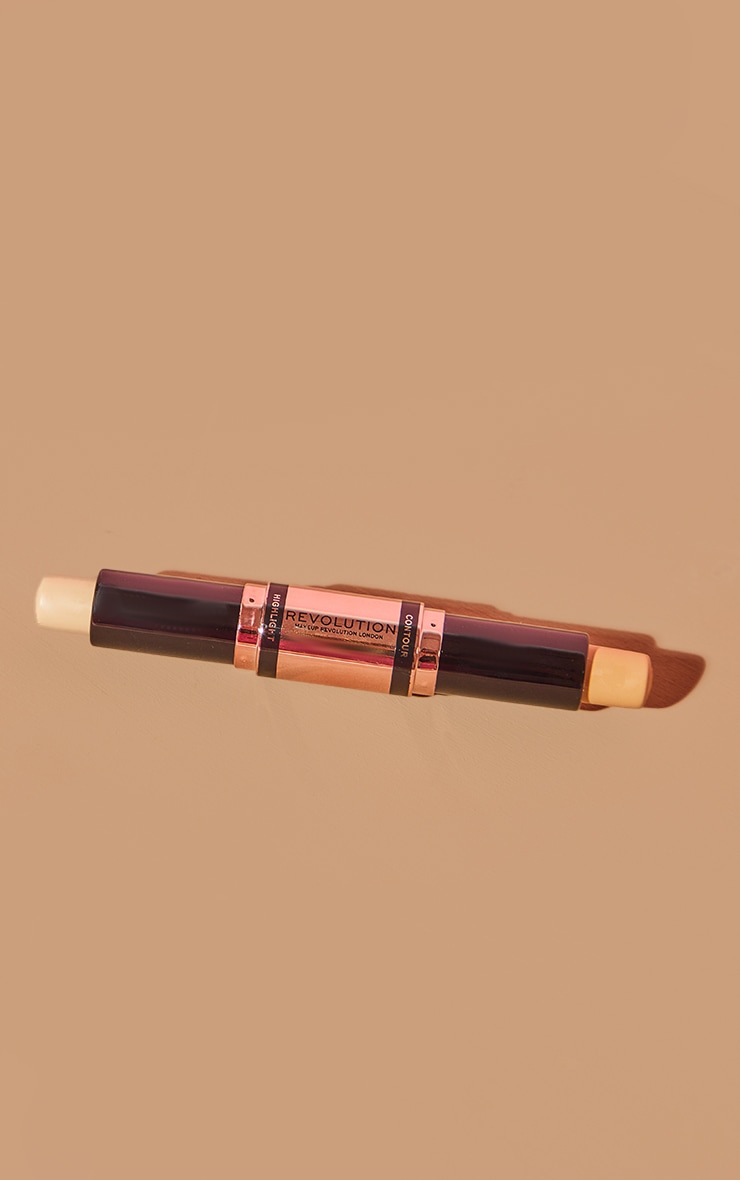 Makeup Revolution Fast Base Contour Stick Fair image 5