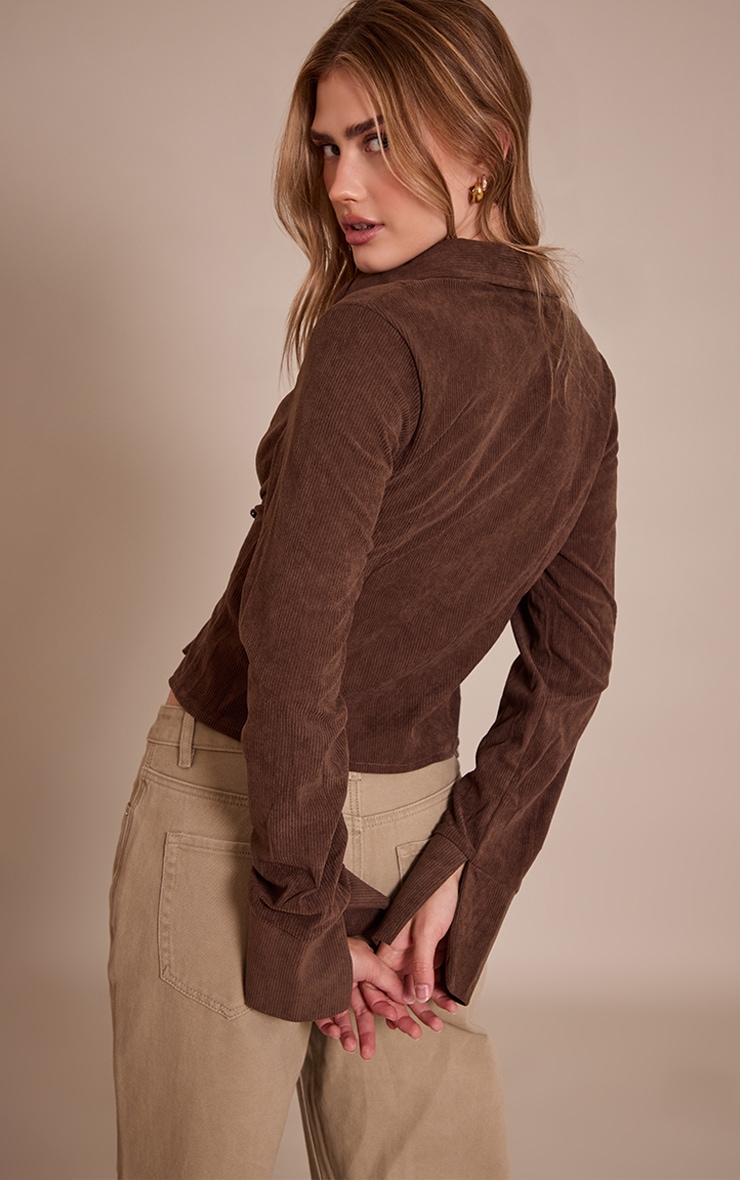 Chemise ajustée en velours côtelé chocolat image 2